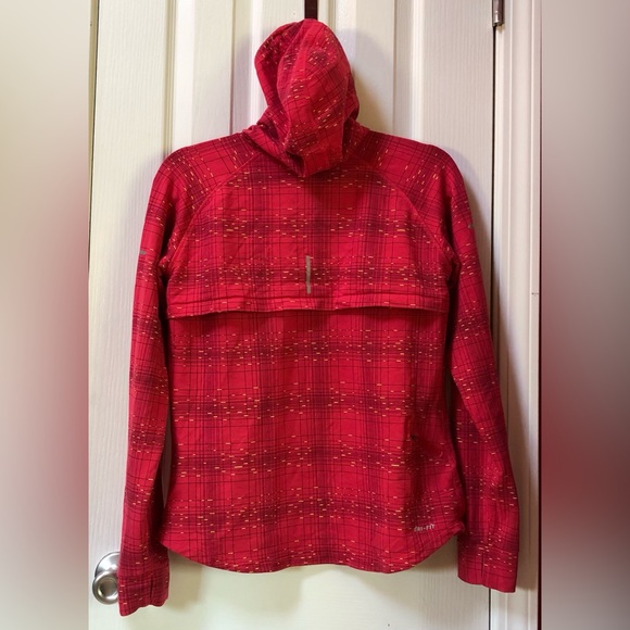 Women’s Running Nike Light Weight Hoodie - Picture 3 of 4